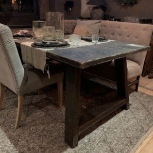 Eettafel Rough Black A-poot