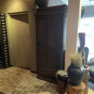 Kast Amando (Dark collectie)