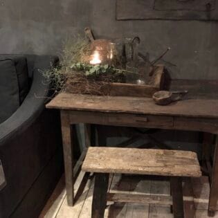 Bureau oud-hout
