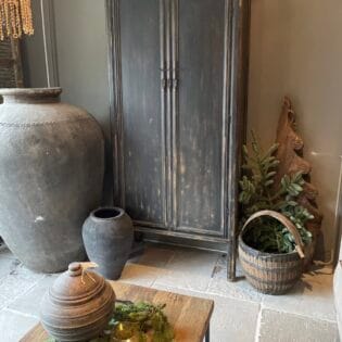 Kast Jarno  Oriental Black