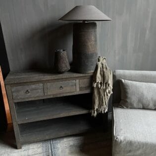 Sidetable Rough Grey