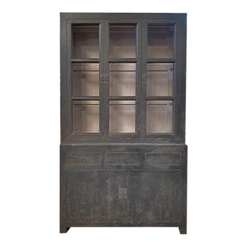 CB Vitrinekast 130x225x50 3deurs-3lades-2deurs-10x10 perspective-color1 copy CB Vitrinekast 130x225x50 3deurs-3lades-2deurs-10x10 perspective-color1 copy