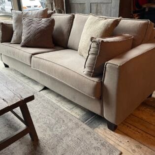 Bank Carmen zonder knopen  "Dutch Handmade"