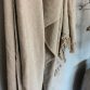 Plaid cosy met fransjes beige1