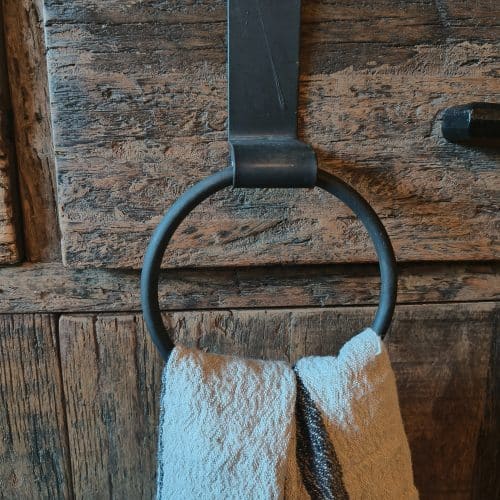 Towel ring